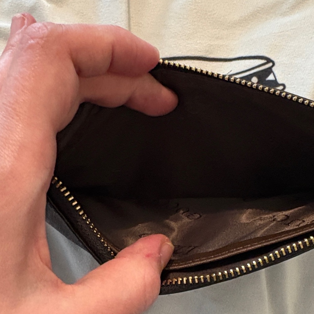 Gucci Black Monogram Clutch - Picture 3 of 7